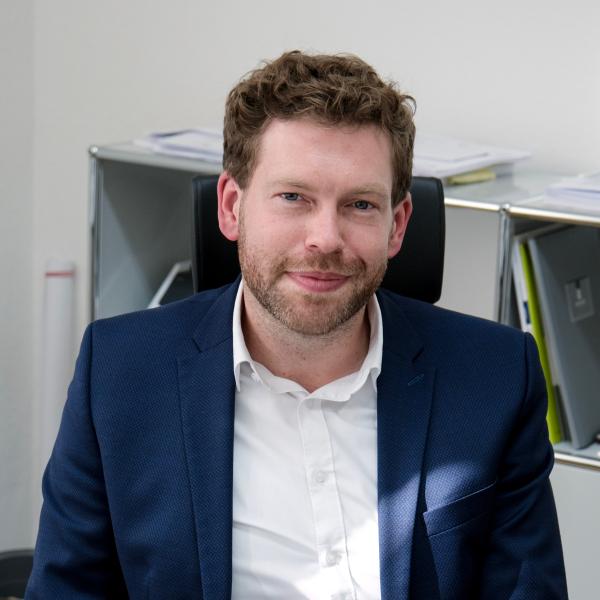 Dominik Engelhardt